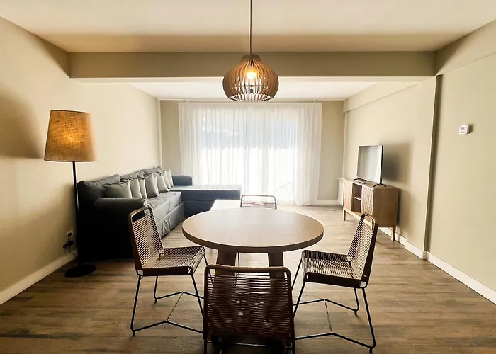 Guemes Apartments