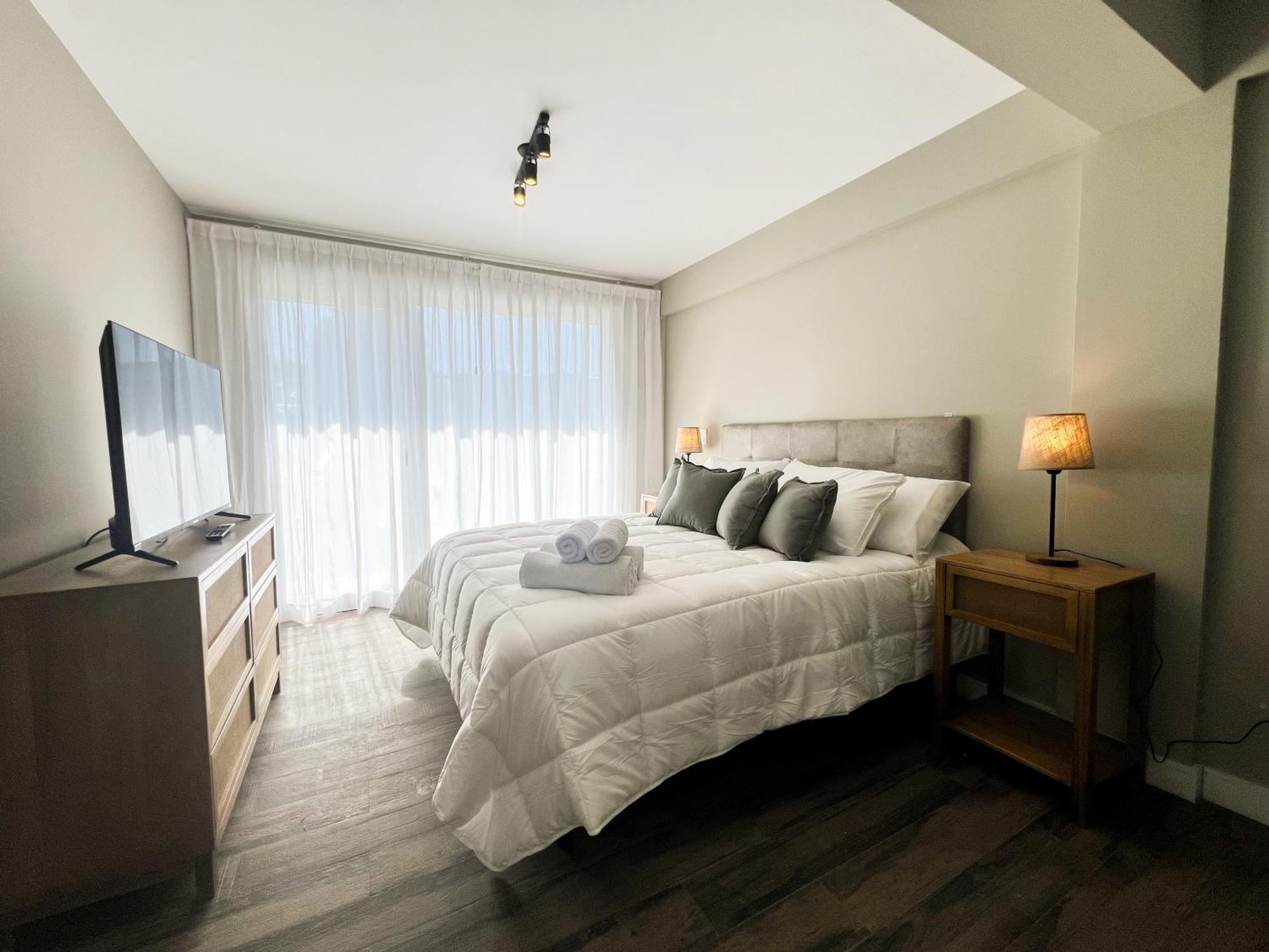 Guemes Apartment